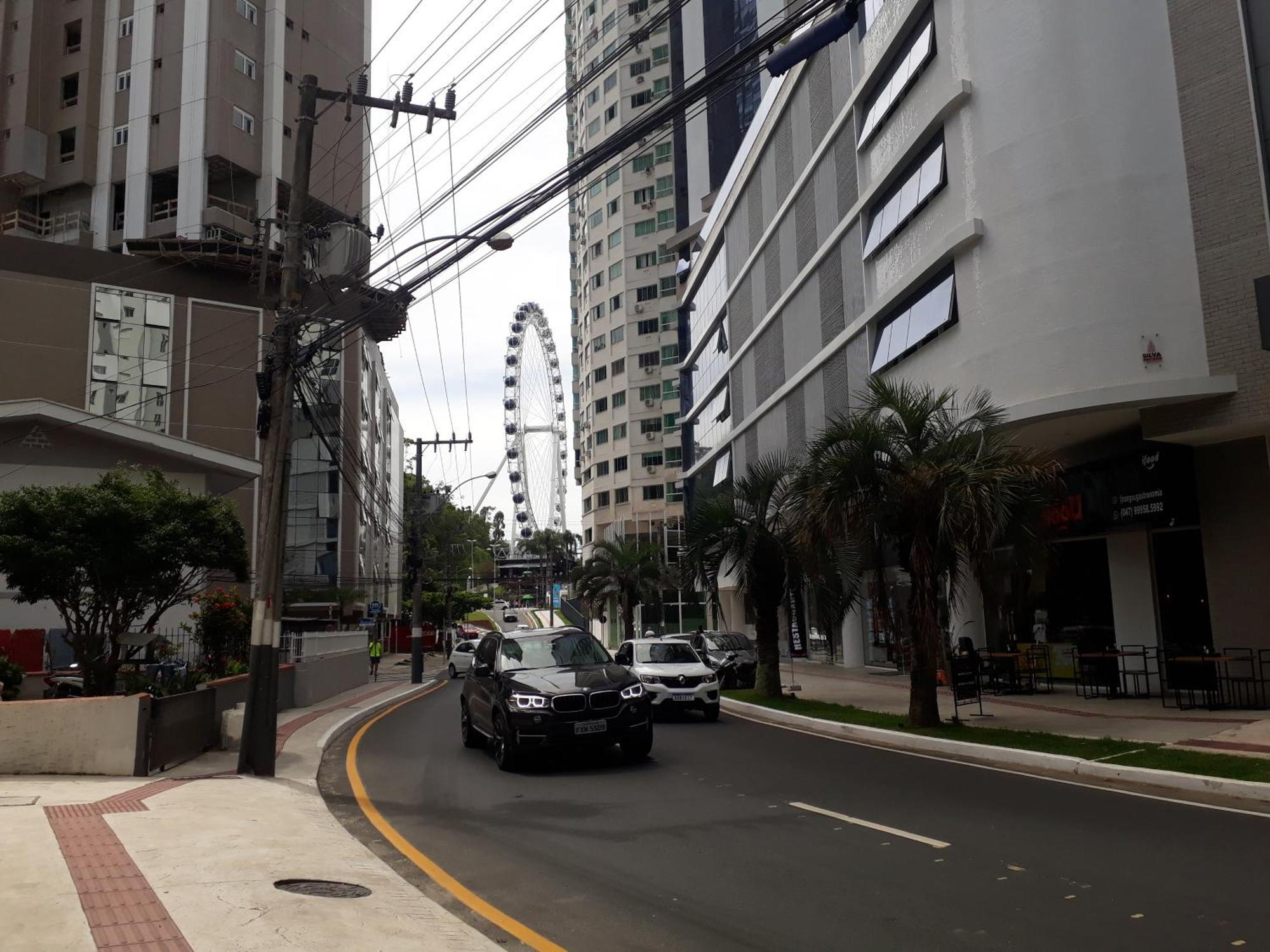 Otimo Apto. 180 Metros Do Mar Balneário Camboriú Exterior foto