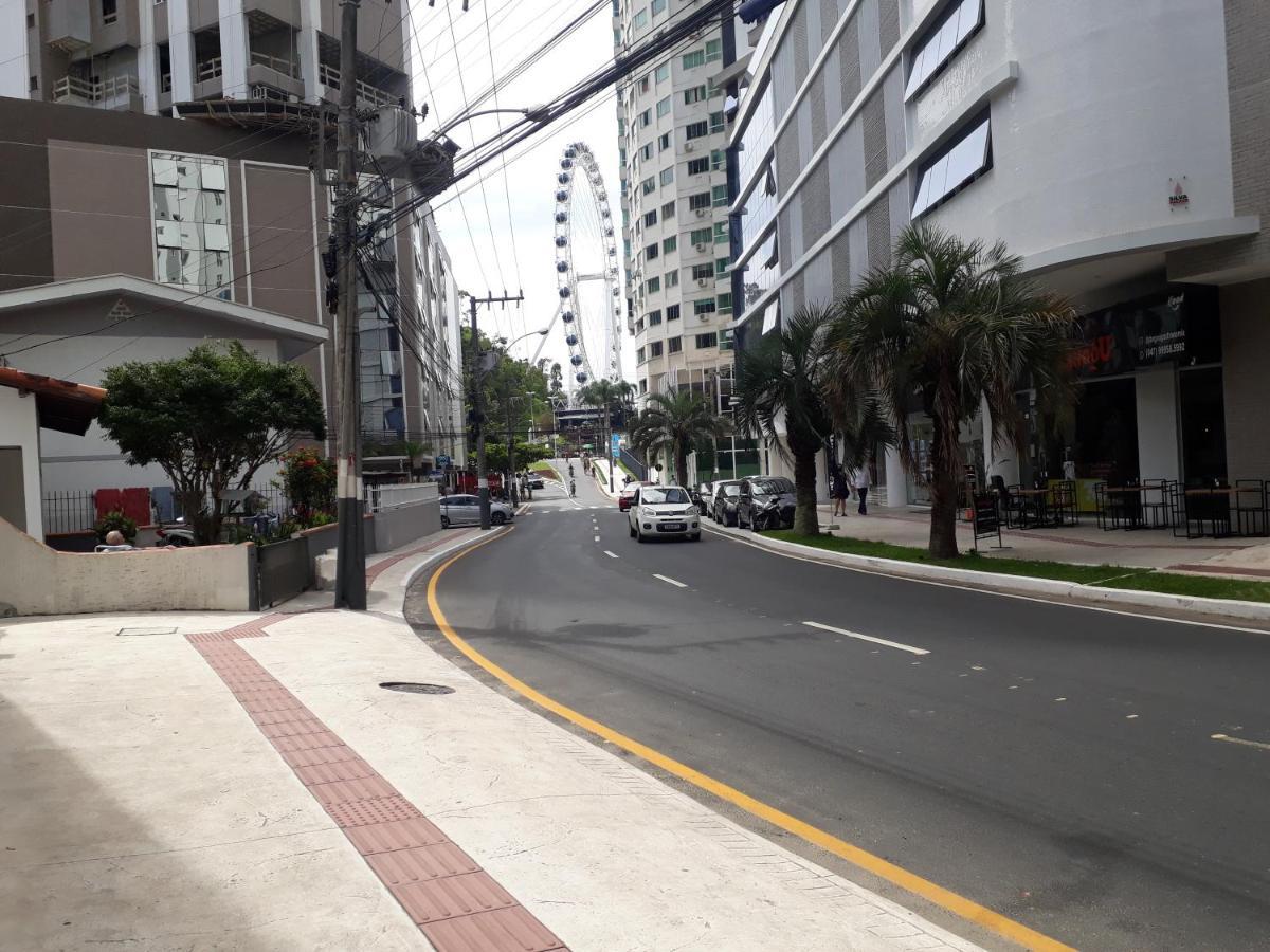 Otimo Apto. 180 Metros Do Mar Balneário Camboriú Exterior foto